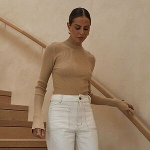 DISSH Donna Warm Wheat Sleeved Knit Top